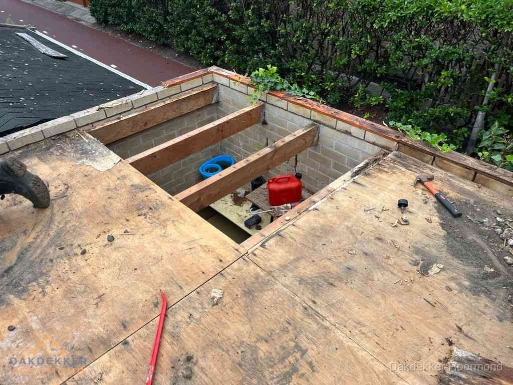 Plat Dak Vervangen Roermond